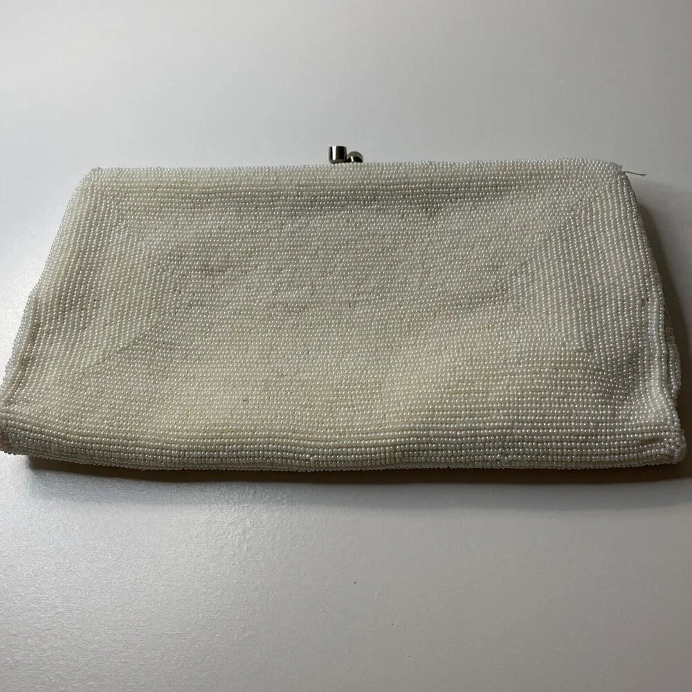 La Regale clutch purse Italian beads White Japan‎ Vintage Mid Century Floral EL4
